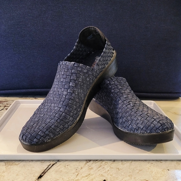 Bernie Mev size 41 Blue Smooth Cha Cha - Picture 1 of 5